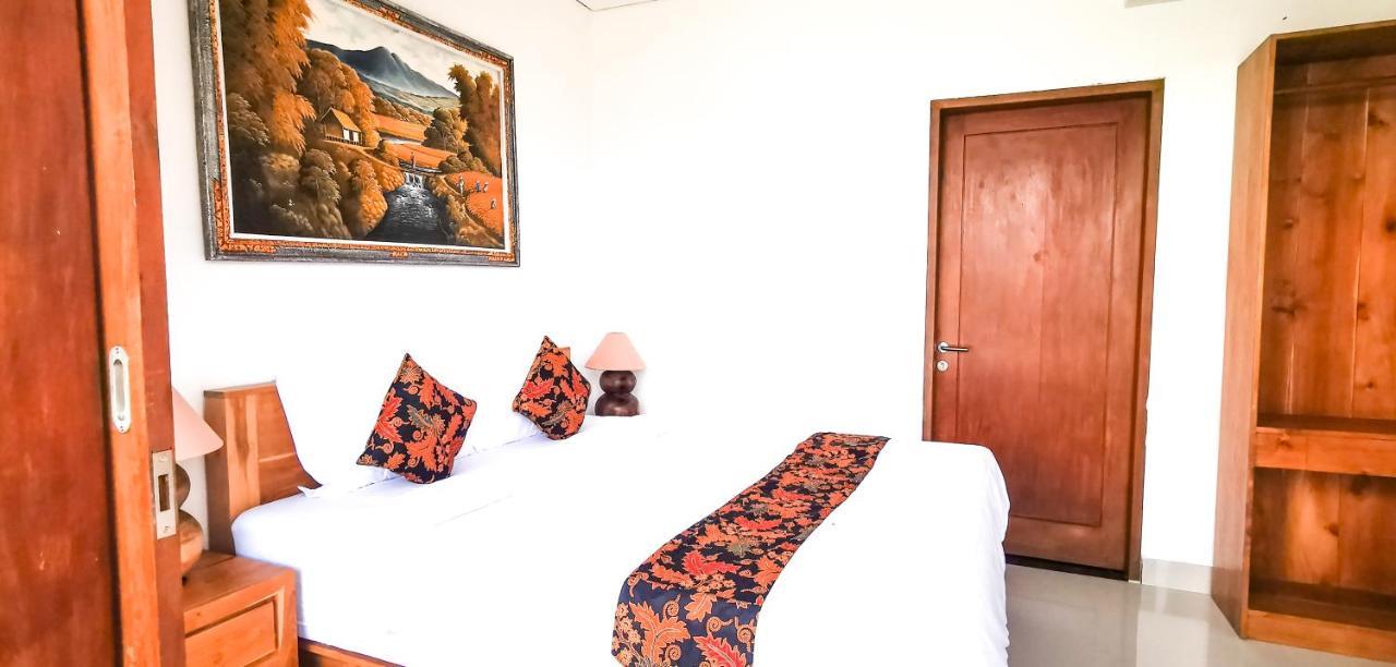 Santi Homestay Canggu Exterior foto